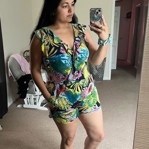 BCBG MAXAZARIA Floral Romper
